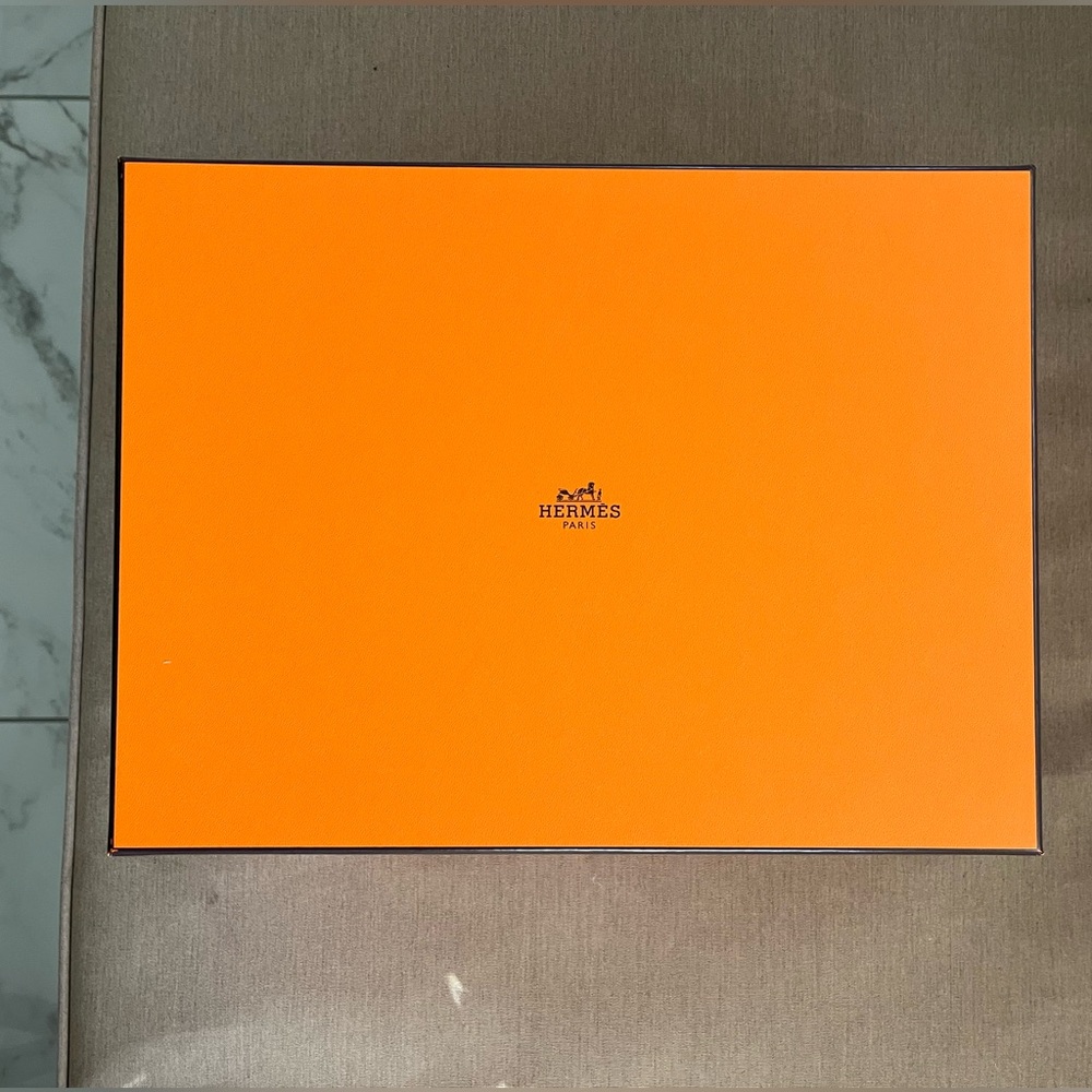 Authentic Hermès Signature Orange Box